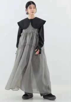 カロリナグレイサーフリル付き透け感マキシドレス超美品！