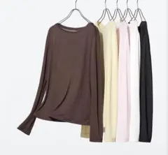 UNIQLOシアーロンT★Mブラウン