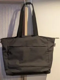 incase City Market Toteのサムネイル