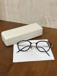 Item thumbnail for item 421fd210-56f6-4cfb-a7c9-43c7acf9c4e9