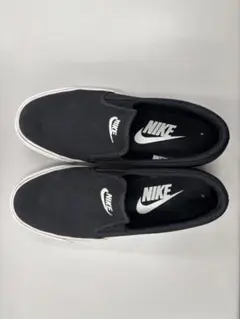 *.•:*引越し大処分.•:* NIKE ブラック スリッポンスニーカー