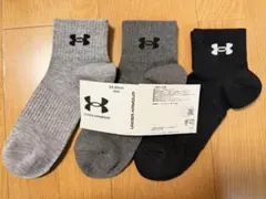 【新品☆24cm~26cm】UNDER ARMOUR メンズ 靴下　3足セット♪