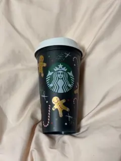 Starbucks スタバ　リユーザブルカップ　クリスマス　ヨーロッパ