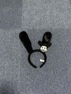 オズワルド カチューシャ