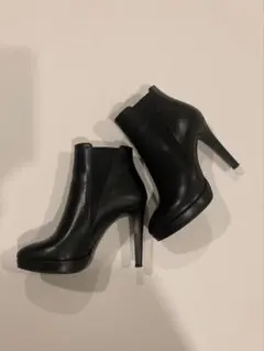 【新品】DIANA ショートブーティ 23.5cm