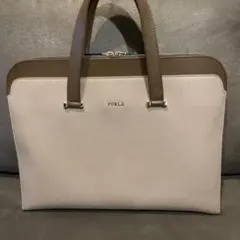 FURLA ブリーフケース　限定カラー