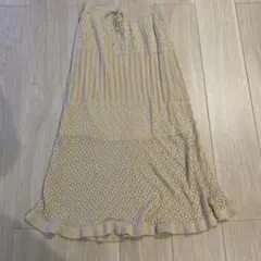 ベージュ 編み込み模様 ロングスカート