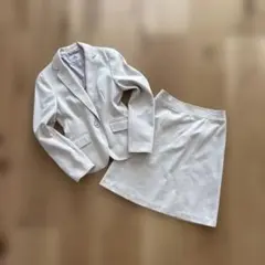 セットアップ ジャケット フレアスカート アイボリー 上品 オフィス フェミニン