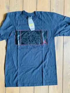 ナイキ　エアジョーダン　Tシャツ　海外限定