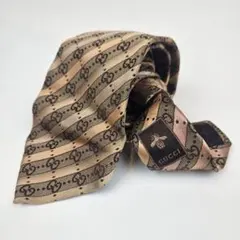 最新】GUCCI GGロゴ＆苺＆パイナップル柄 グリーン シルクネクタイ