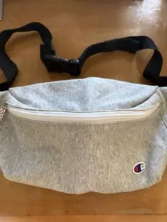 Champion ボディバッグ グレー