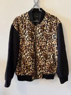 FOREVER 21 ヒョウ柄 ボンバージャケット