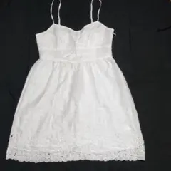 サスペンダードレス