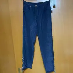 伊太利屋　デニムパンツのサムネイル