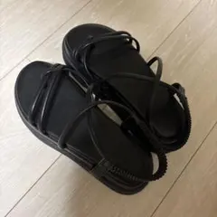 【ほぼ未使用】レディース 厚底サンダル ブラック スポサンのサムネイル