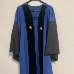 東京大学アカデミックガウンMサイズ　学士　男女兼用　ワッペン付 東京大学 大学院 修士 アカデミックガウン Lサイズ - メルカリ