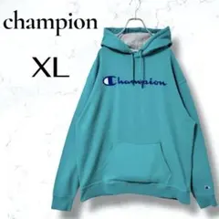 チャンピオン　プルオーバー　ゆるだぼ　ビックプリントロゴ　グリーン