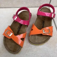 Birkenstock オレンジ ピンク サンダルのサムネイル