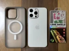 iPhone 15 promax 256GB ホワイトチタニウム