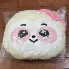 新品未開封　NIZOO アノ　クッション　ブランケット　NiziU アヤカ NiziU アヤカ AYAKA nizoo ano ブランケット - メルカリ