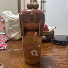 木製こけし人形 花柄