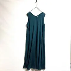 【ユニクロ】美品　ダークグリーン Vネック ノースリーブ ワンピース　XL