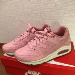 Nike Air Max ピンク スニーカー