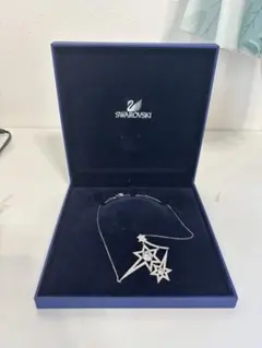 SWAROVSKI スターモチーフ ネックレス