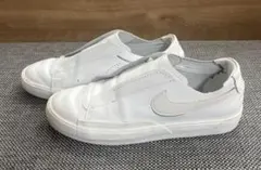 コラボ スニーカー