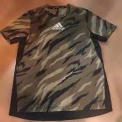 adidas カモフラ柄 Tシャツ Mサイズ