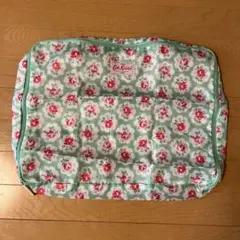 キャスキッドソン　トラベルポーチマチあり美品
