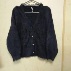 3L　 もこもこふわふわボタン付きカーディガン　ブラック