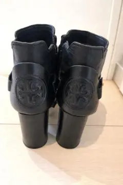 トリーバーチ　黒 レザーブーツ