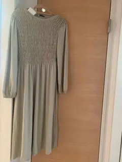 ZARA ワンピース　ロングワンピ長袖ワンピ　結婚式　カジュアル　フォーマル