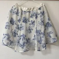 ROYAL PARTY 花柄スカートのサムネイル