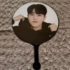 2025年最新】seventeen うちわ ホシの人気アイテム - メルカリ