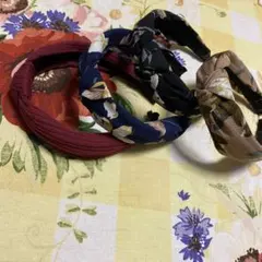 ヘアバンドセット（赤・黒・花柄・茶色）