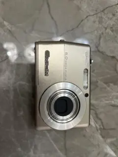 CASIO EXILIM デジカメ本体＆ケースセット Amazon | CASIO EXILIM ZOOM EX-Z40 シルバー | コンパクト 通販
