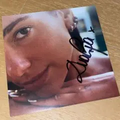 Dua Lipa デュア・リパ 直筆サイン写真 2025年最新】dua lipa サインの人気アイテム - メルカリ