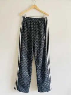 【超良品】adidas originals モノグラム トラックパンツ ジャージのサムネイル