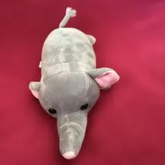 オレンジ色の象のぬいぐるみ - メルカリ