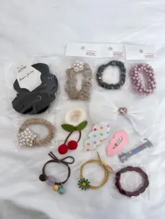 ヘアゴム　シュシュ　ヘアピン　13点セット　まとめ売り