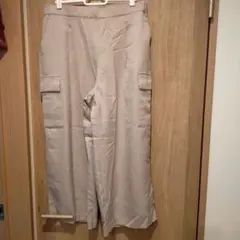 カーゴパンツ