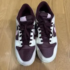 NIKE Dunk Low バレンタインスニーカー　28.5cm