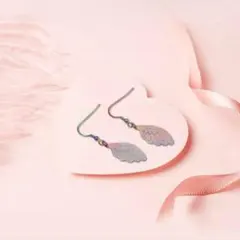 チタンフック ピアス 金属アレルギー対応 羽根ピアス ジュエリー