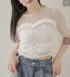 新品タグ付き【Chico】シアーレイヤードトップスのサムネイル