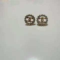 シャネル　ピアス　ゴールド