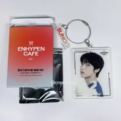 ENHYPEN 宵 YOI CAFE アクリルキーホルダー ニキ - メルカリ