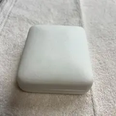 ホワイト アクセサリーケース
