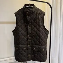 キルティングノースリーブジャケット